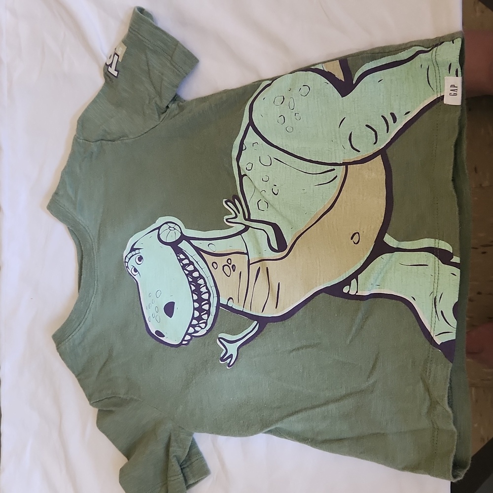 BabyGap 5T green